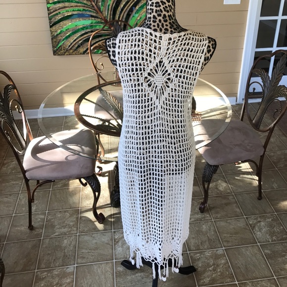 Elan Sleeveless Cardigan Crochet Vest - Picture 3 of 4